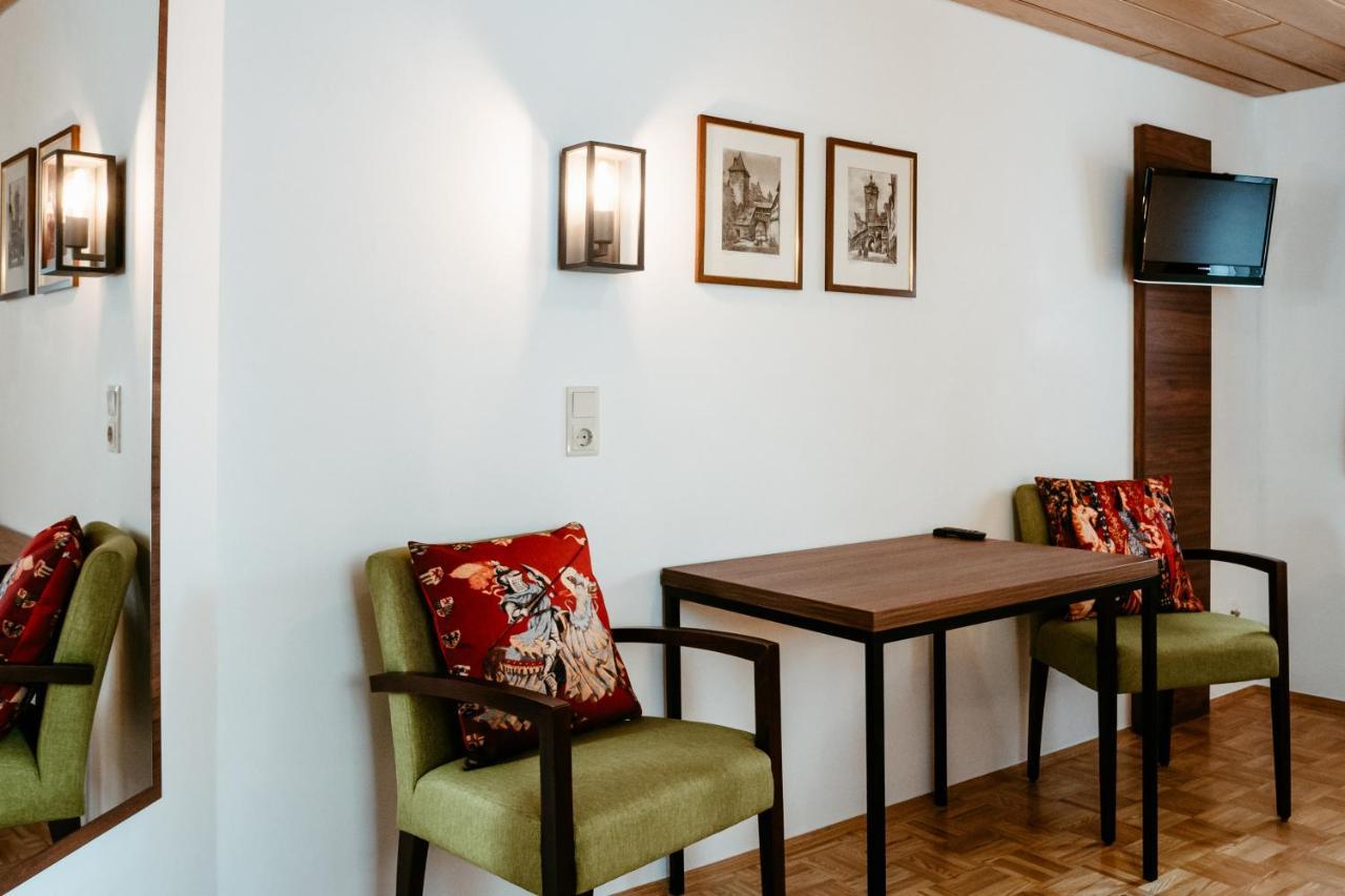 Hotel-Gasthof Goldener Greifen Rothenburg ob der Tauber Ngoại thất bức ảnh
