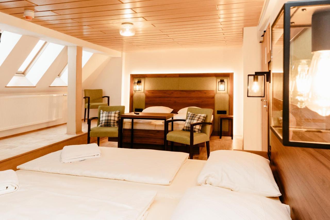 Hotel-Gasthof Goldener Greifen Rothenburg ob der Tauber Ngoại thất bức ảnh