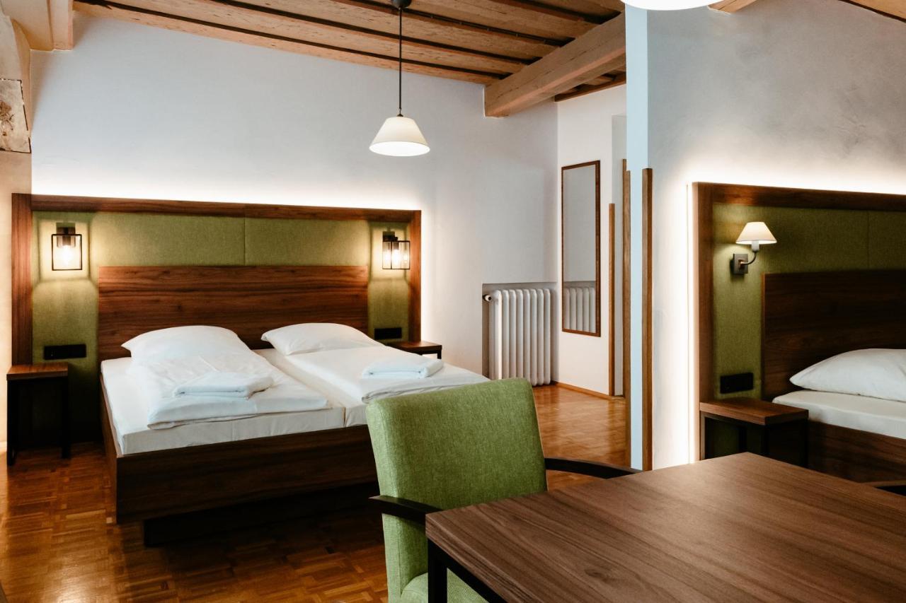 Hotel-Gasthof Goldener Greifen Rothenburg ob der Tauber Ngoại thất bức ảnh